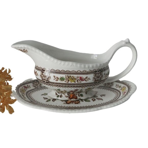 Vintage Wood & Sons Burslem Dorset Gravy Boat with Plate 1950s - Picture 1 of 7